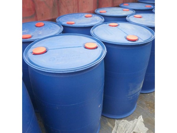 正己醇98% 170kg/桶  無(wú)色液體，有淡青的嫩枝葉氣息