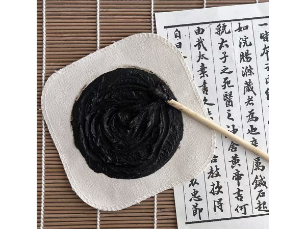 傳統(tǒng)老黑膏無殘留膏藥貼廠家批發(fā)腰間盤腰疼頸椎帖筋骨貼
